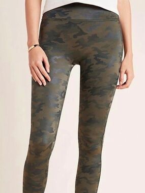 Spanx Faux Leather Leggings Camo Size S